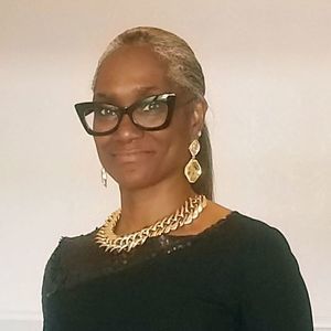 Meet your Posher, Nikki